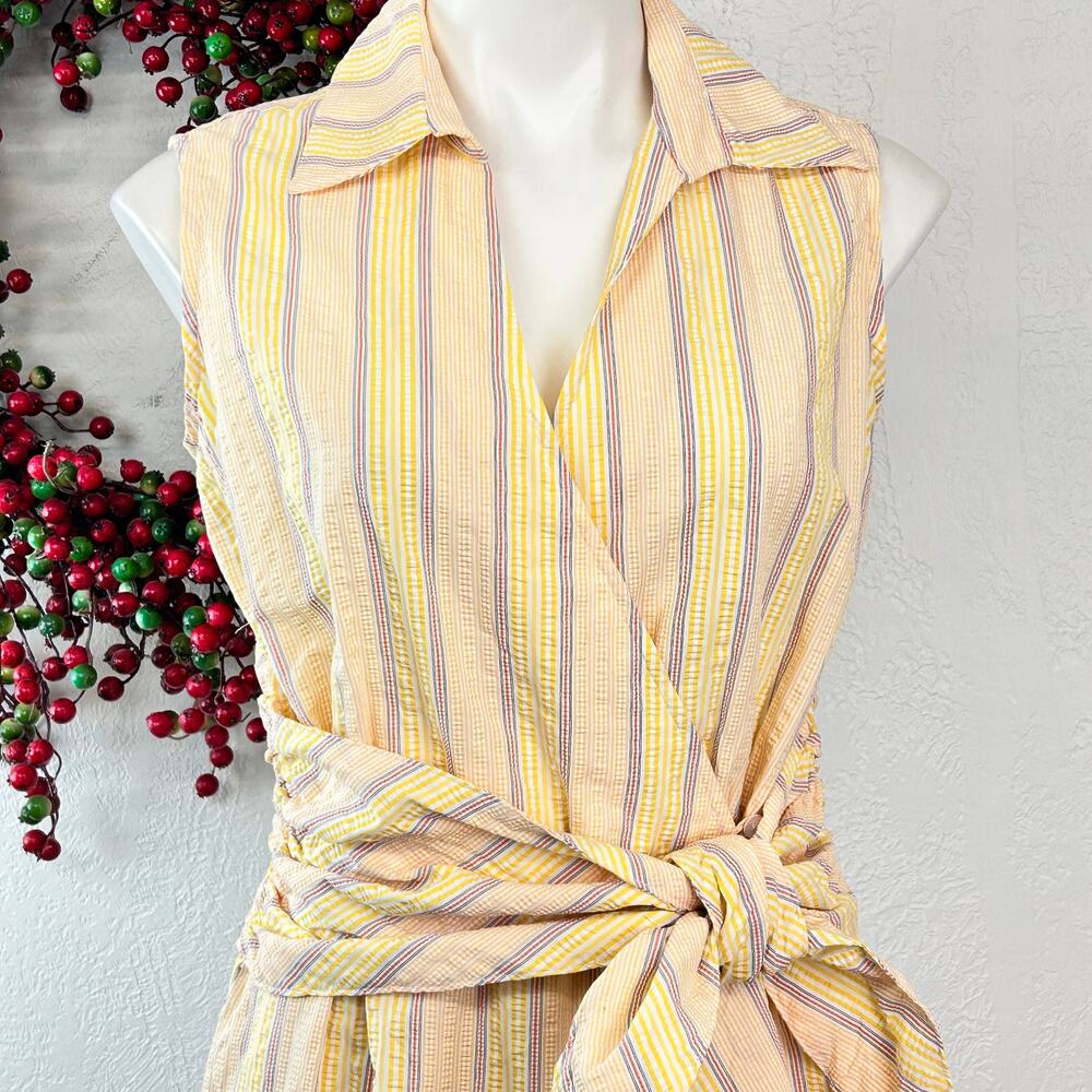 Finley Dress Farrah
Striped cotton seersucker wrap shirt dress Size Small - Picture 3 of 7